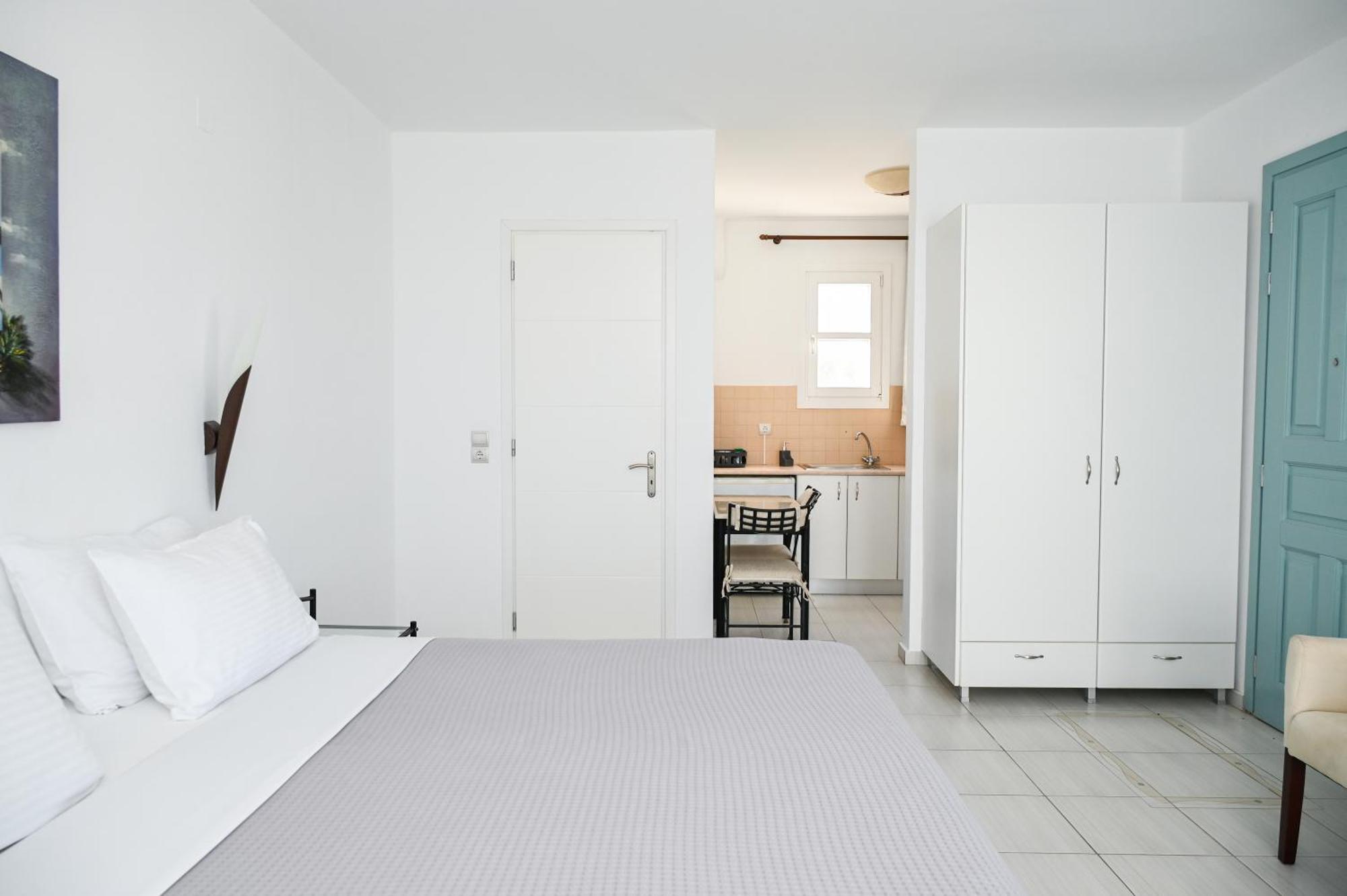 Asterias Boutique Hotel Pachaina ภายนอก รูปภาพ